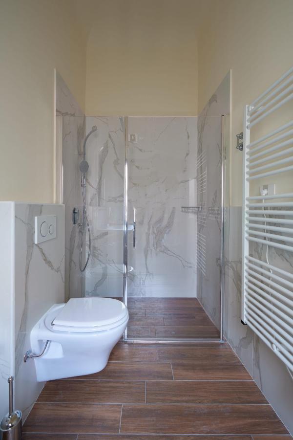 לינה וארוחת בוקר פירנצה Residenza Mondragone מראה חיצוני תמונה